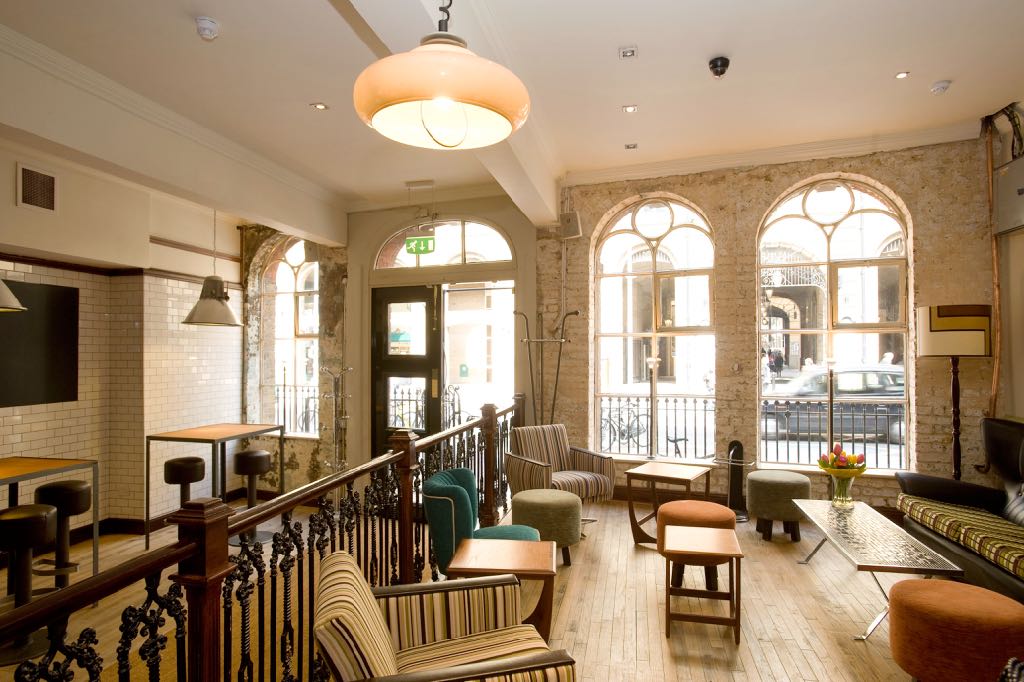 Hoxton Bar and Restaurant — interior